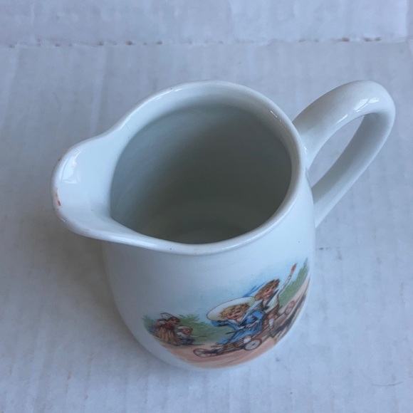 Vtg Germany child's white pitcher dog play - Picture 7 of 12